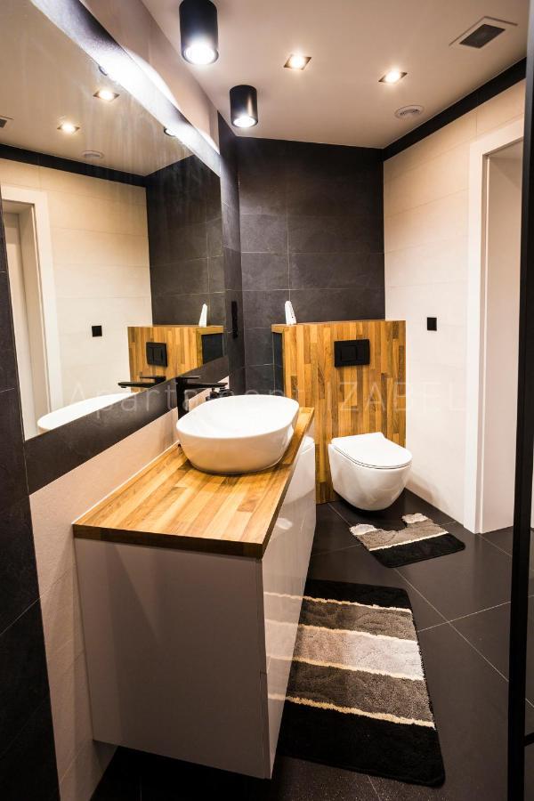 Apartament Izabel Nowy Targ Eksteriør billede